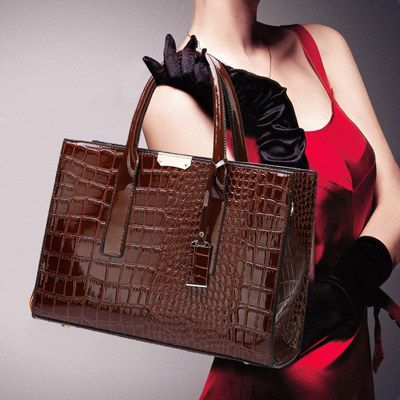 🎁Crocodile Print Handbag👜