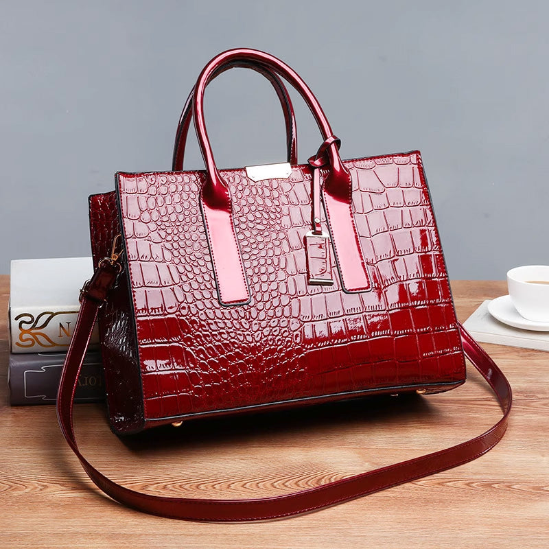 🎁Crocodile Print Handbag👜