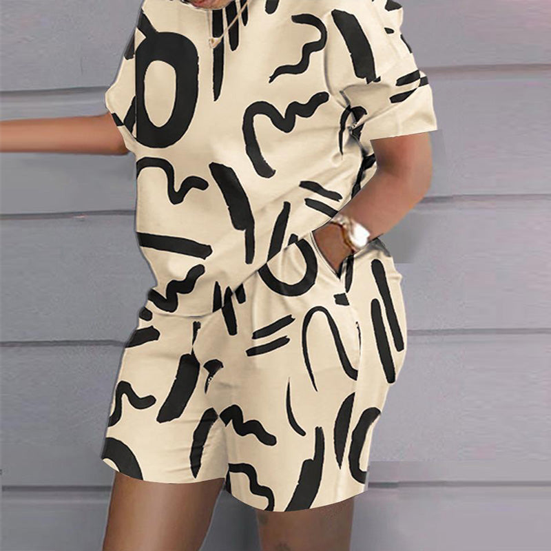 Trendy 2 Piece Set - Print Short Sleeve Tee & Shorts