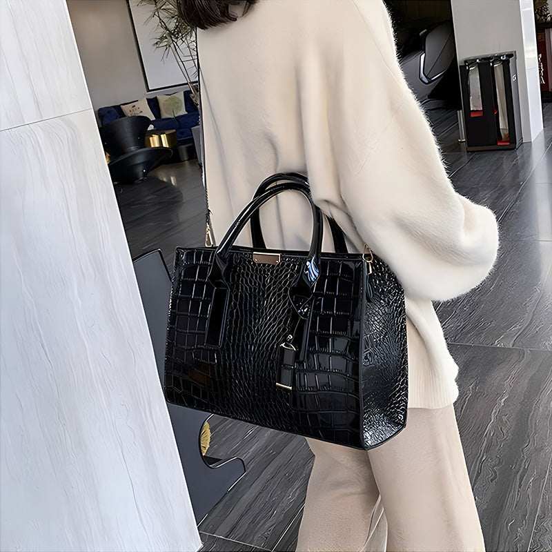 🎁Crocodile Print Handbag👜