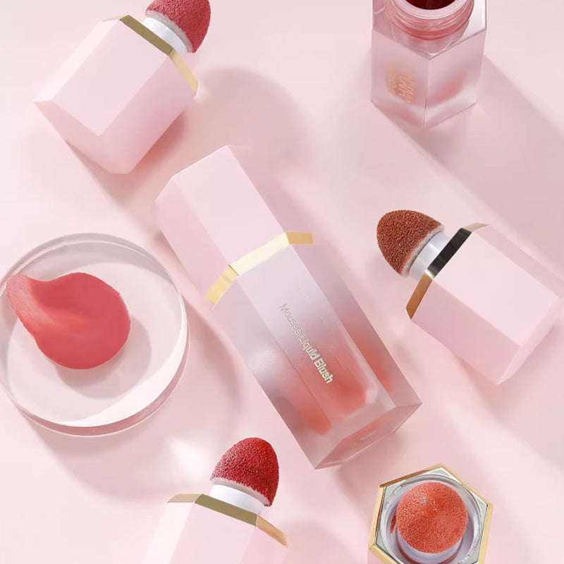 Smooth Liquid Face Blush with Air Cushion Applicator