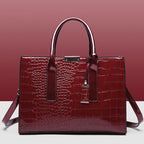 🎁Crocodile Print Handbag👜