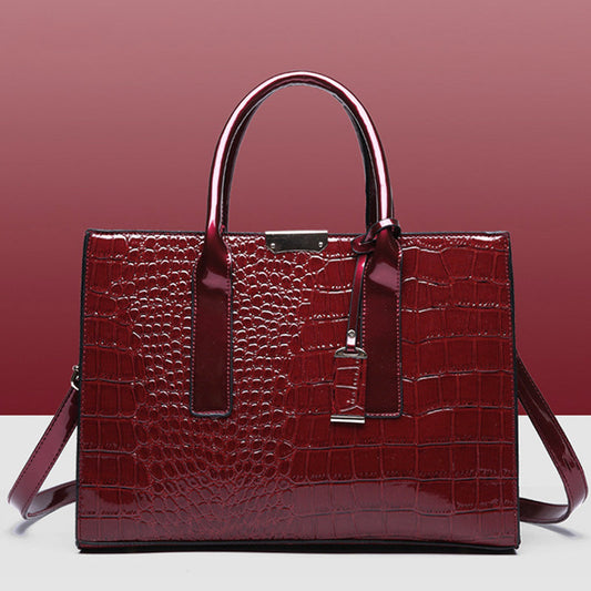 🎁Crocodile Print Handbag👜