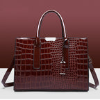 🎁Crocodile Print Handbag👜