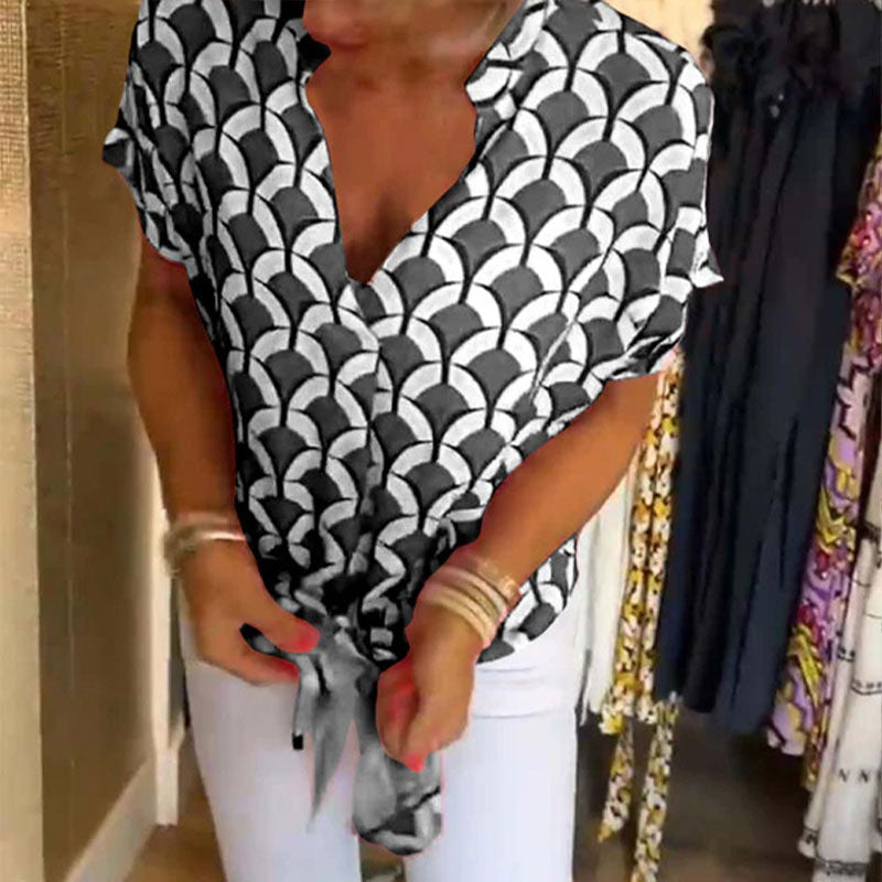 Short-Sleeved V-Neck Printed Casual Top