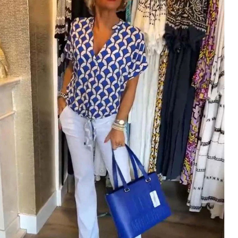 Short-Sleeved V-Neck Printed Casual Top