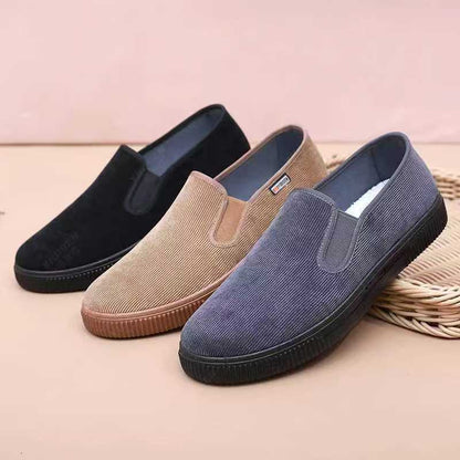 🌟 Men’s Slip-On Breathable Soft Sole Shoes – Comfort & Style in Every Step! 👟💨