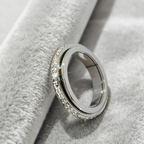 Titanium Steel Rotatable Spinner Ring with Zirconia
